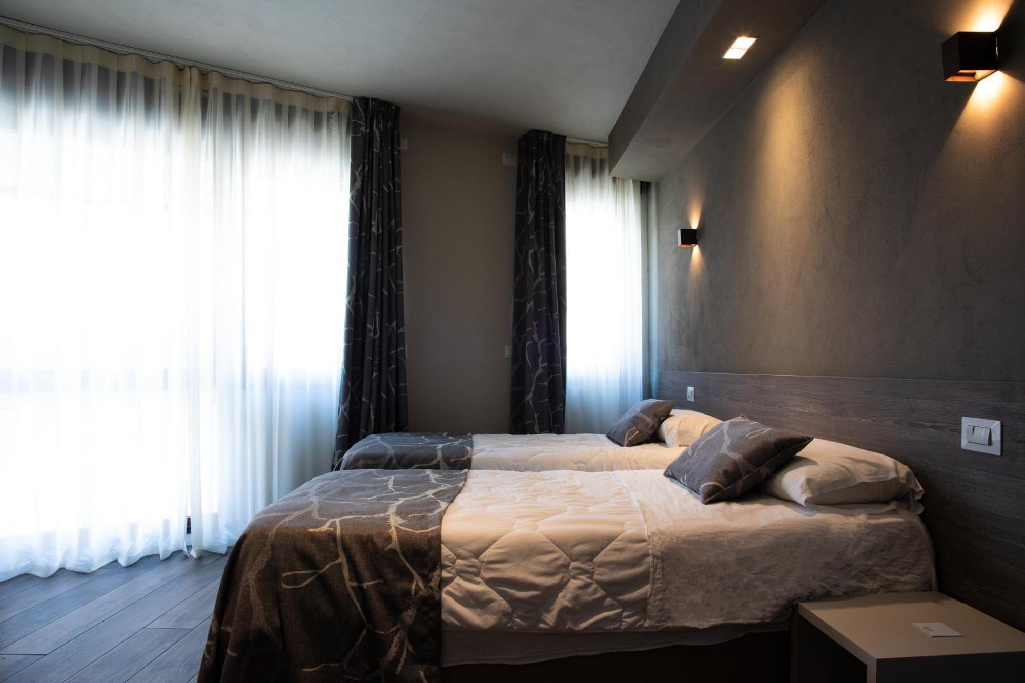 Astoria Living Apartments Bolonia Exterior foto