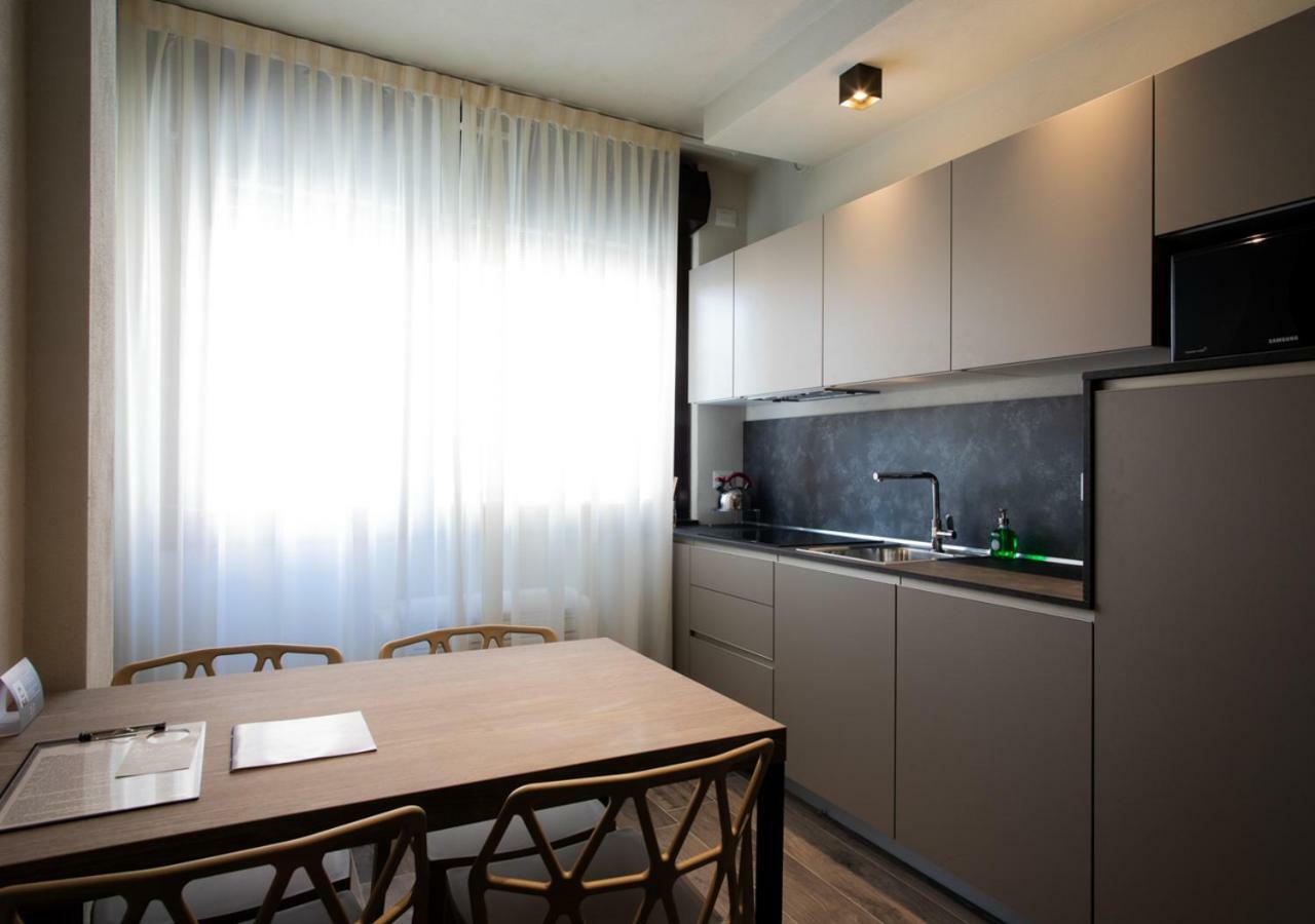 Astoria Living Apartments Bolonia Exterior foto
