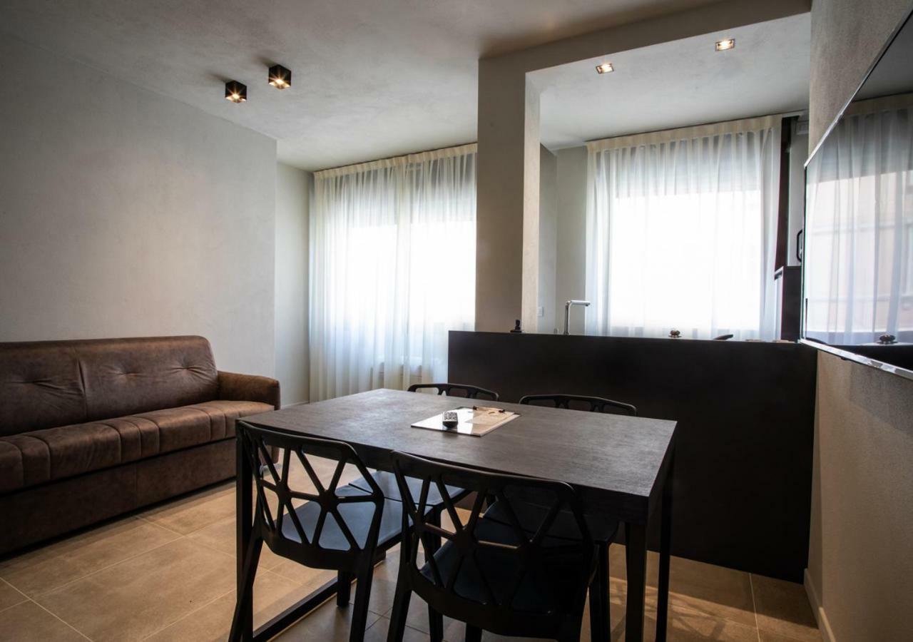 Astoria Living Apartments Bolonia Exterior foto