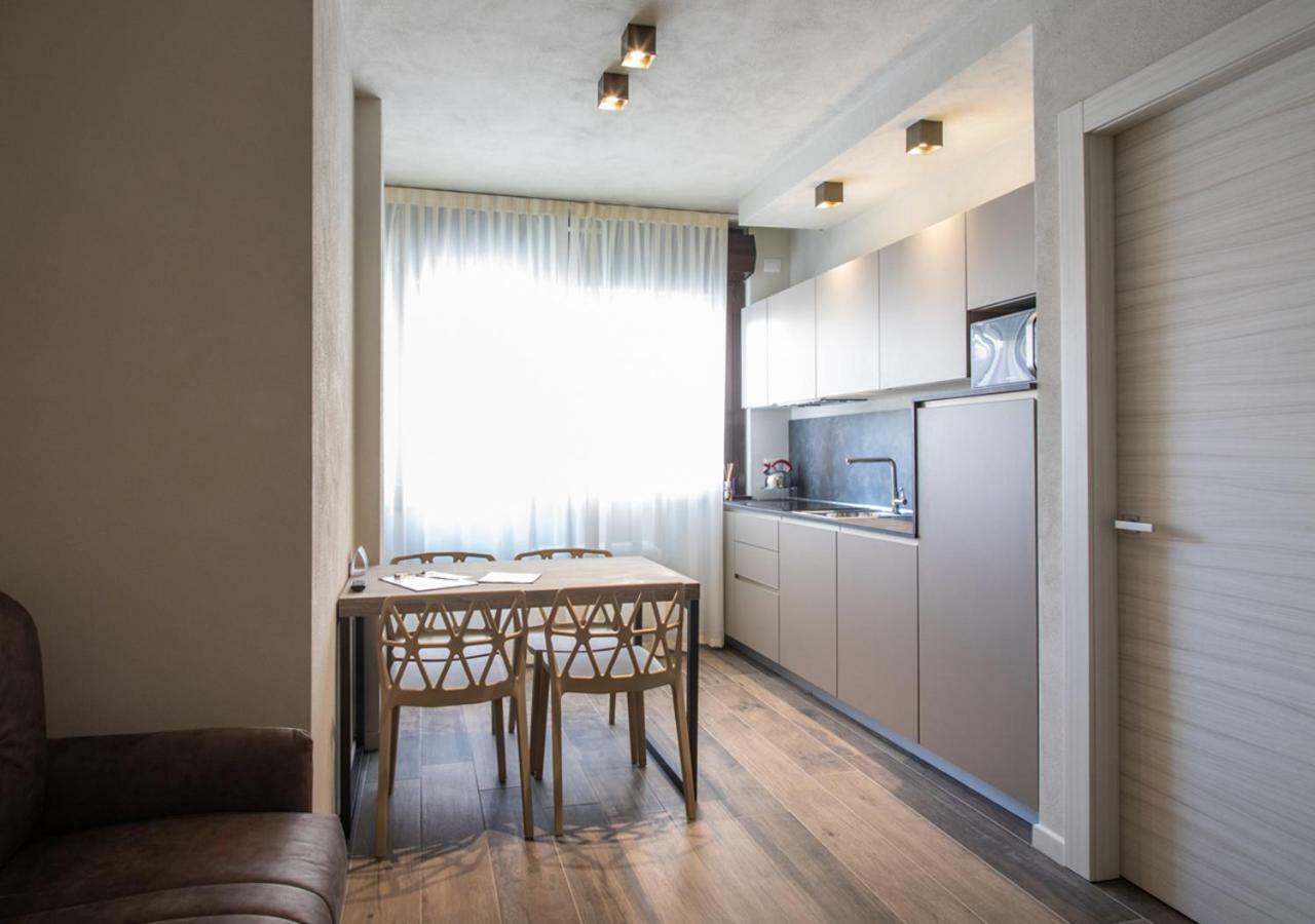 Astoria Living Apartments Bolonia Exterior foto
