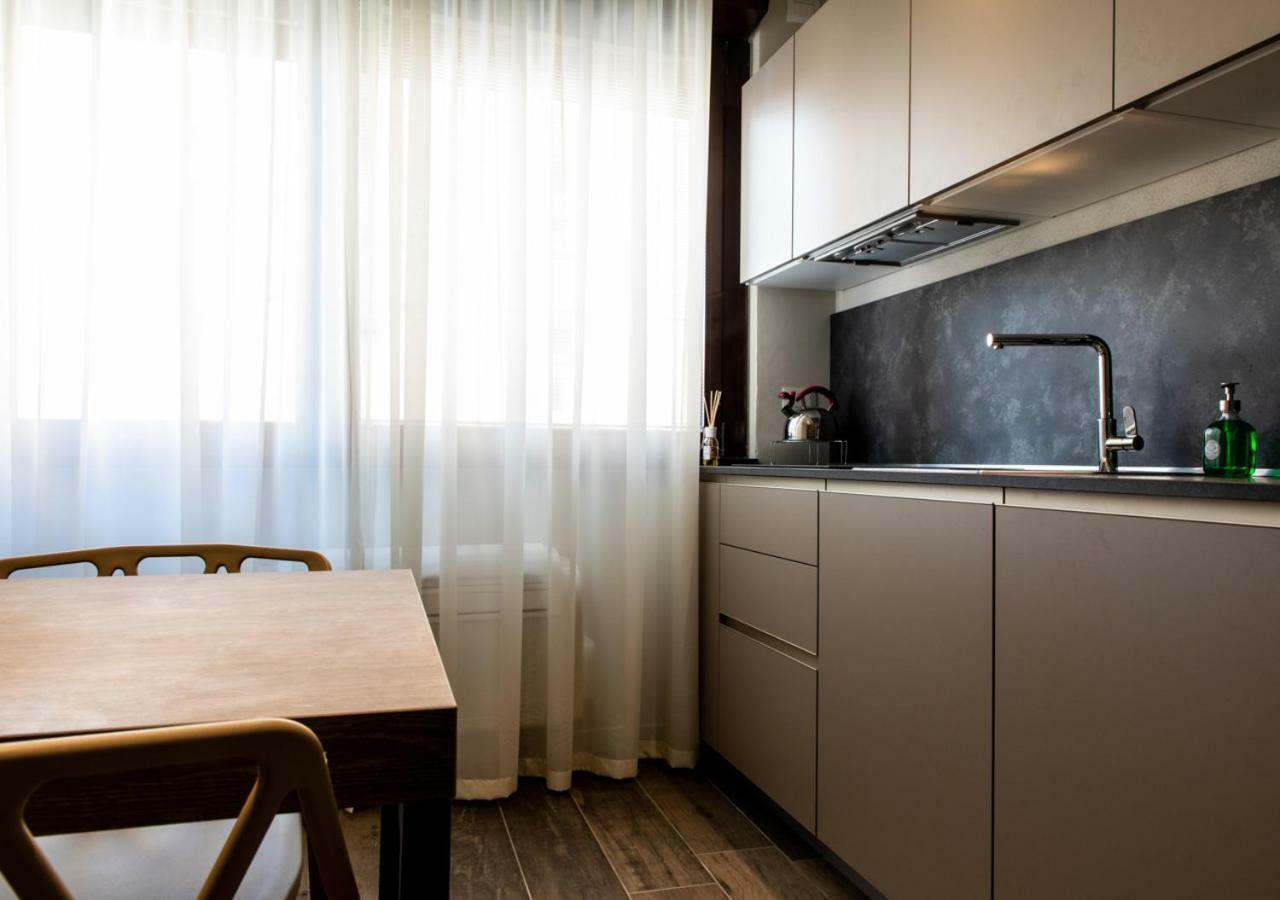 Astoria Living Apartments Bolonia Exterior foto