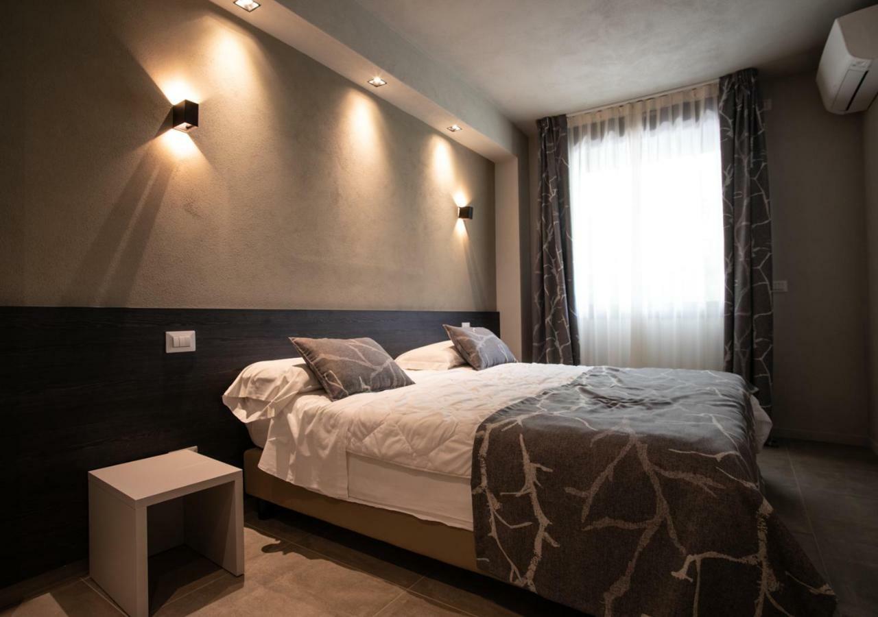 Astoria Living Apartments Bolonia Exterior foto