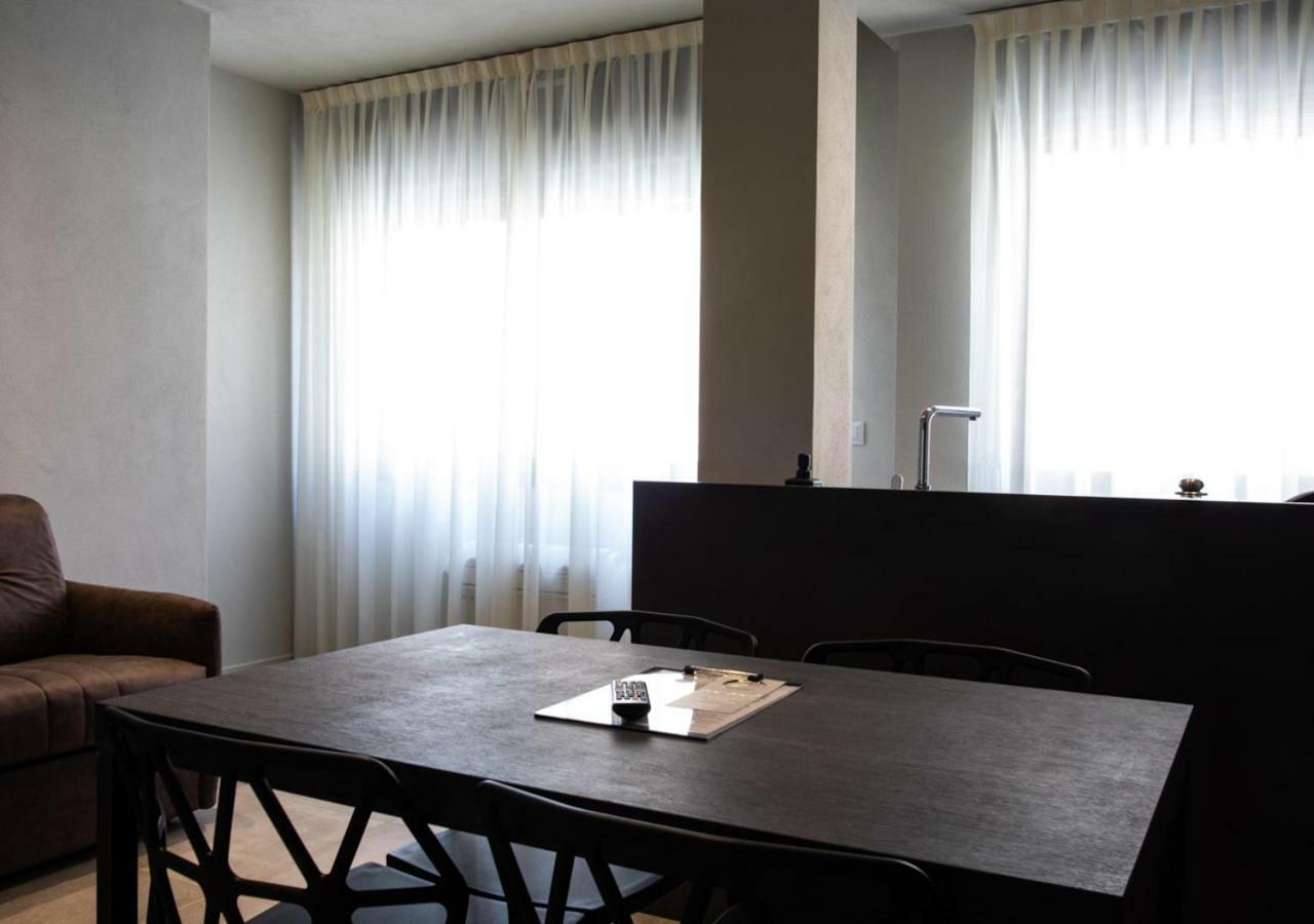 Astoria Living Apartments Bolonia Exterior foto