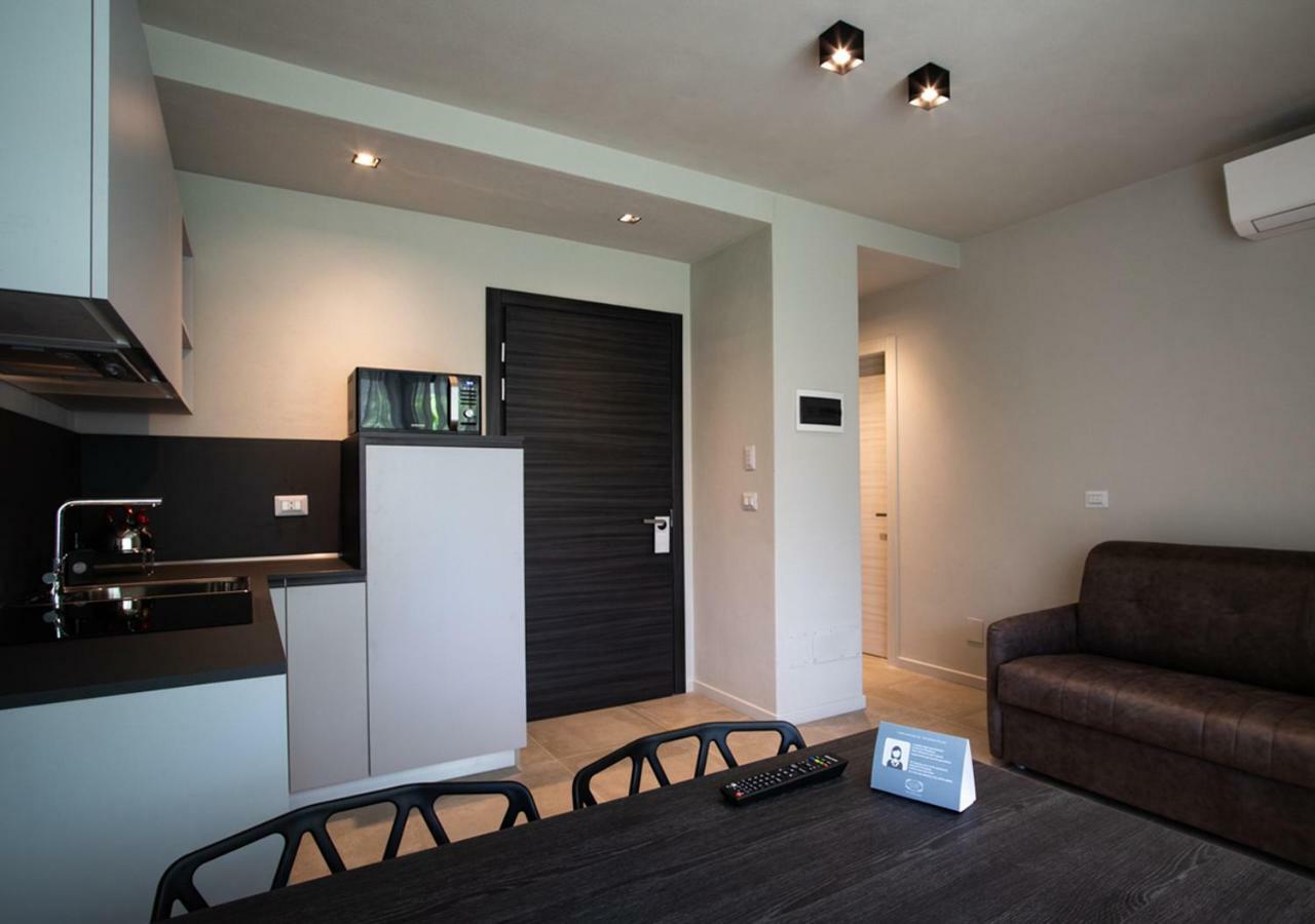 Astoria Living Apartments Bolonia Exterior foto