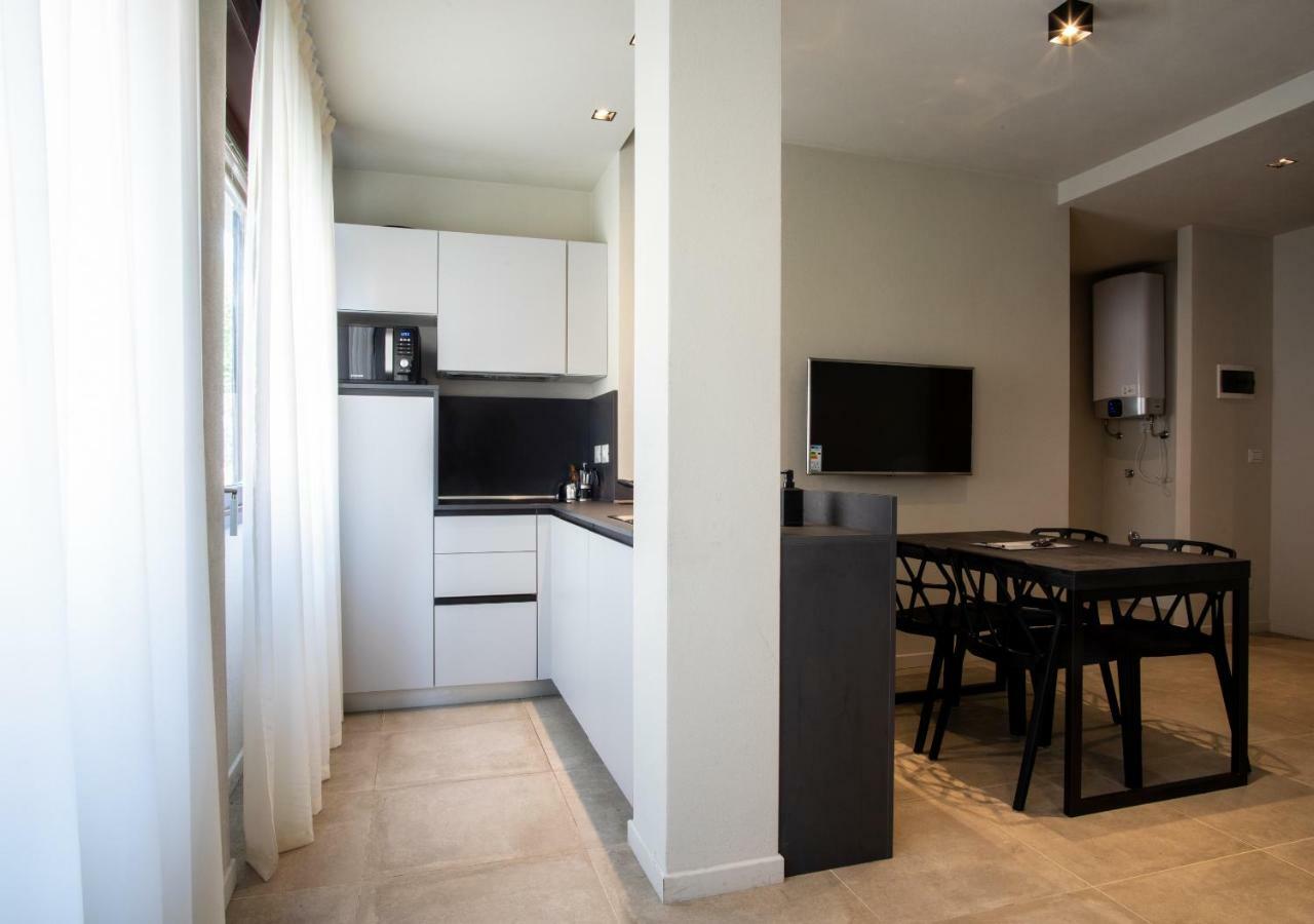 Astoria Living Apartments Bolonia Exterior foto